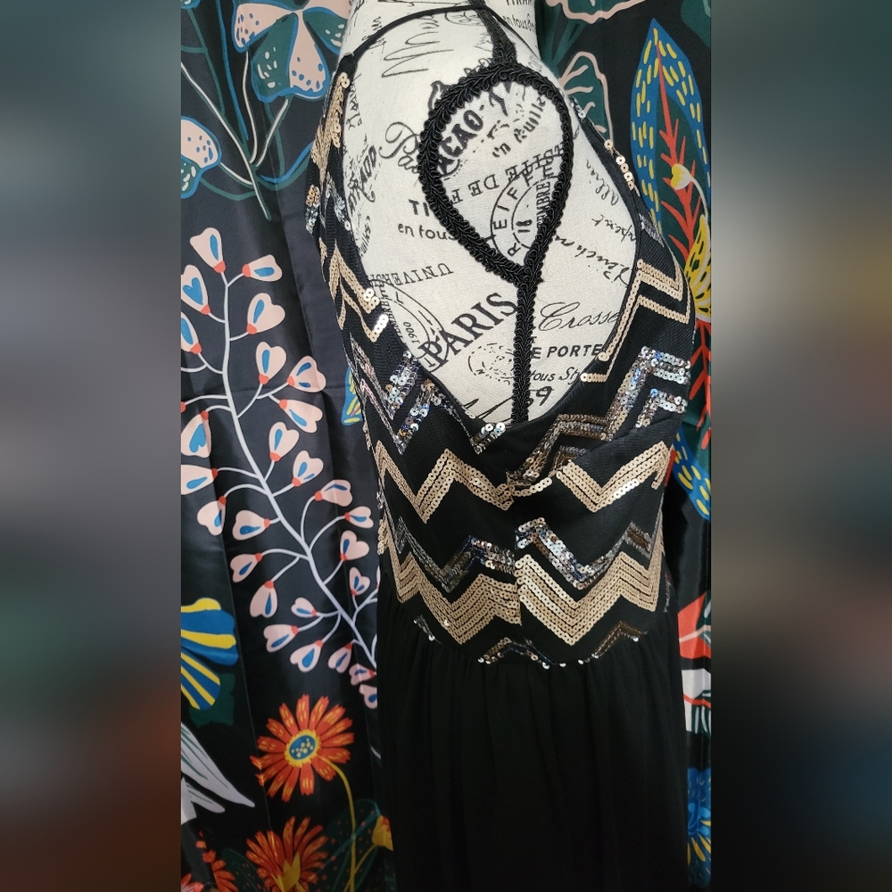 CHEVRON DRESS - Picture 4 of 11